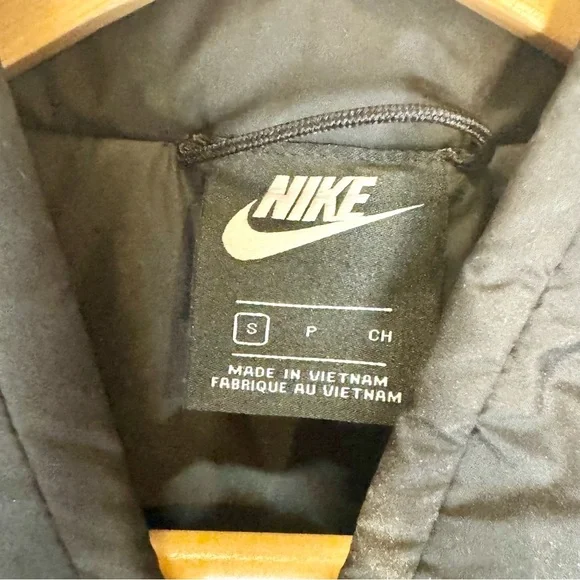 Nike Stand Collar Stay Warm Bomber Puffer Jacket Coat Black And White Size Small - Picture 5 of 9